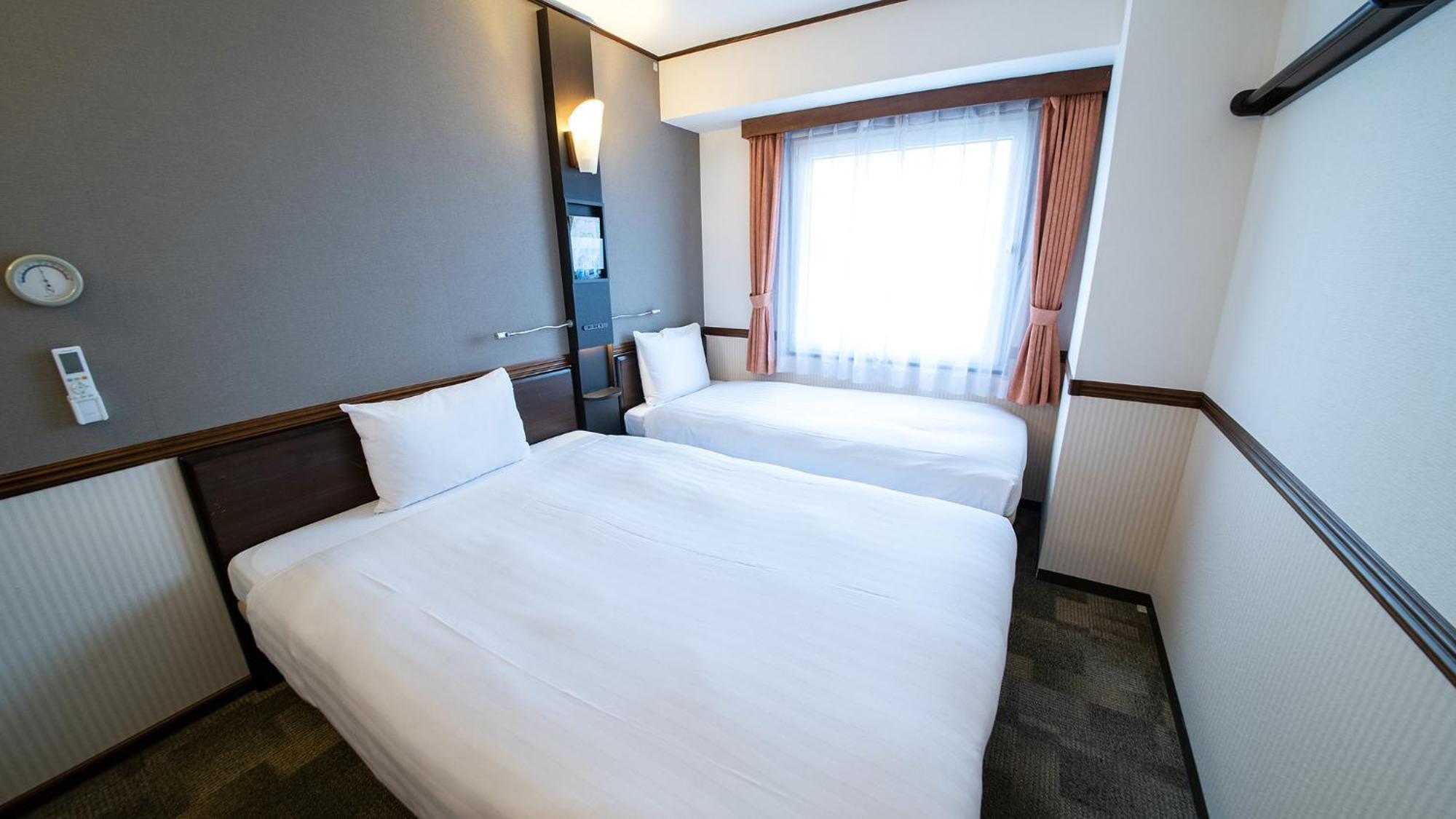Toyoko Inn Shin-Osaka Higashi-Mikuni Ekimae Exterior foto