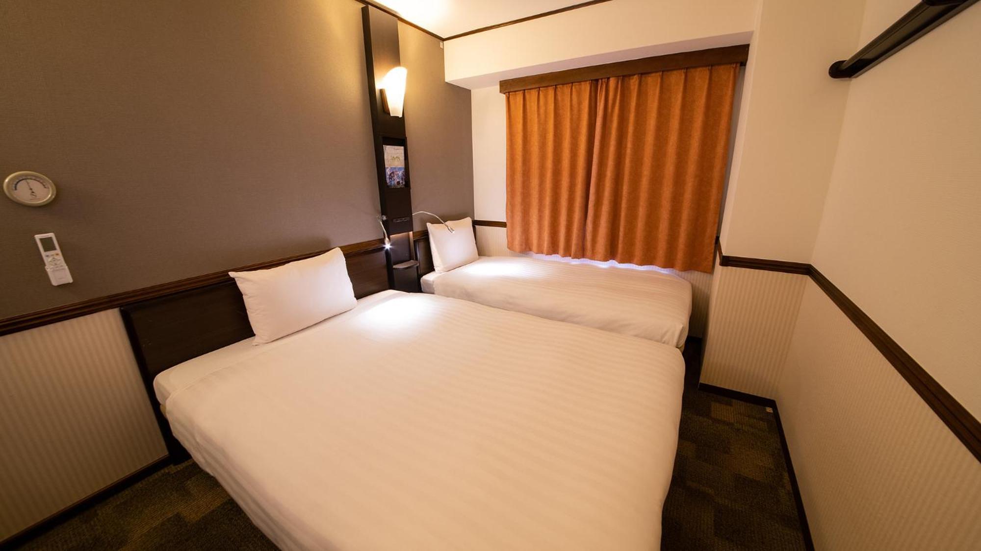 Toyoko Inn Shin-Osaka Higashi-Mikuni Ekimae Habitación foto